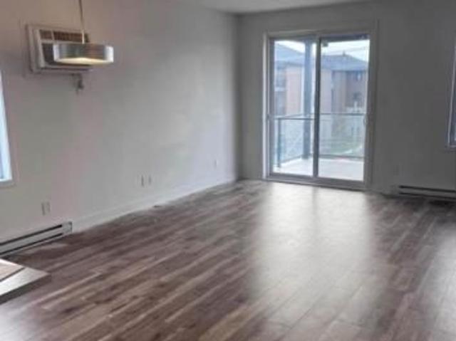 Apartment for rent in Laurentides, Quebec