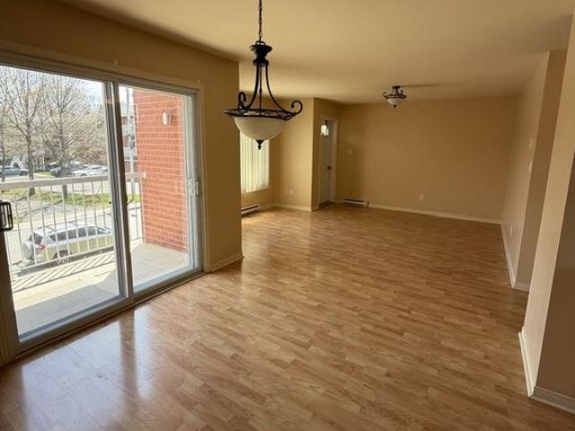 Apartment for rent in Coaticook, Quebec