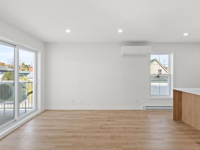 Apartment for rent in Laurentides, Quebec
