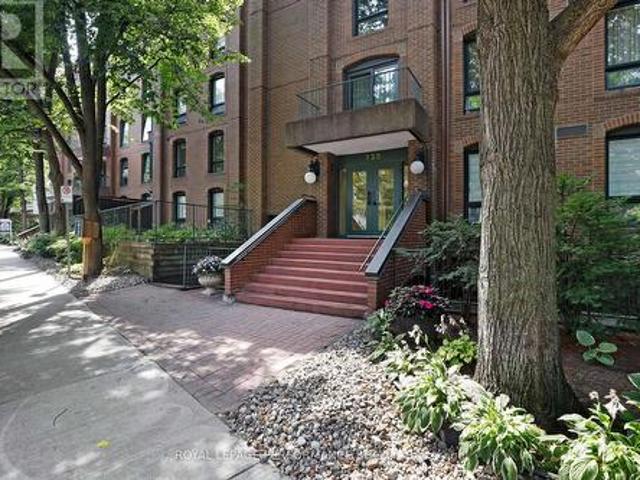 Condo for sale in Rideau-Rockcliffe, Ottawa