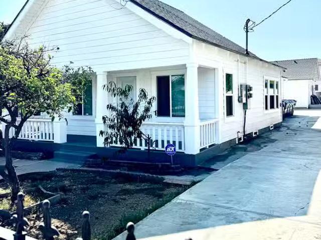 House for rent in Los Angeles
