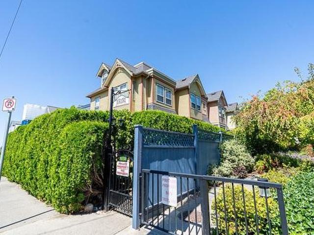 House for sale in White Rock, British Columbia