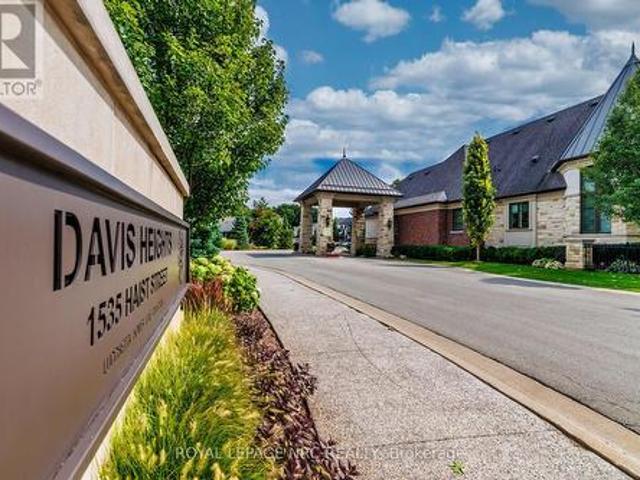 Townhouse for sale in Niagara, Ontario