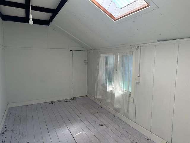 Apartment for rent in Devonport, Oroua County