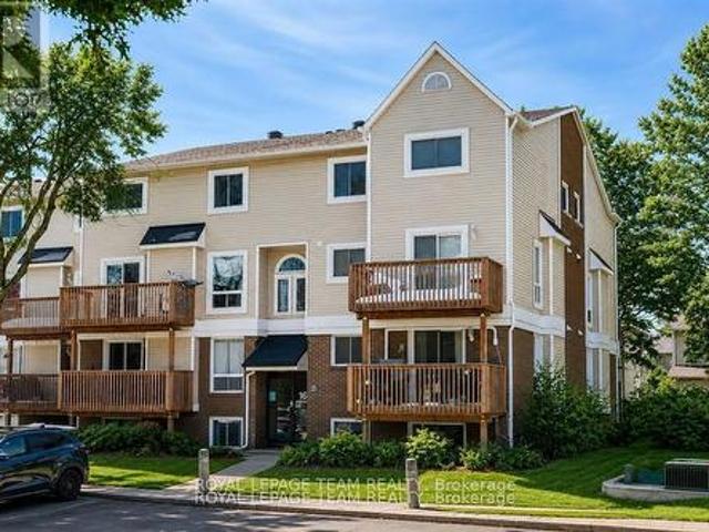 Townhouse for rent in Mulhurst Bay, Ontario