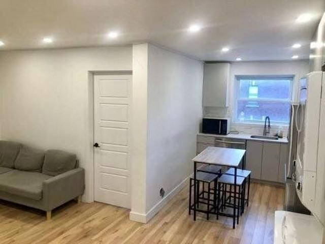 Apartment for rent in St. Leonard's, Quebec
