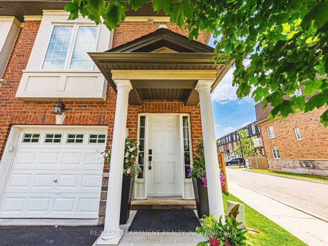 Condo for sale in Burlington, Ontario