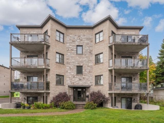 Condo for sale in Saint-André, Québec