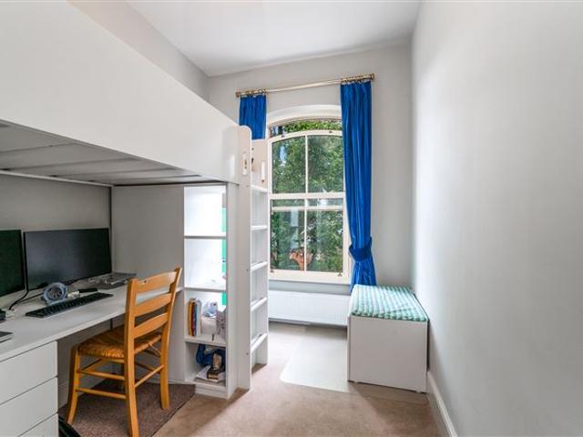 Terraced House to rent in Bluebell, North Tipperary