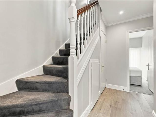 Apartment to rent in Bluebell, North Tipperary
