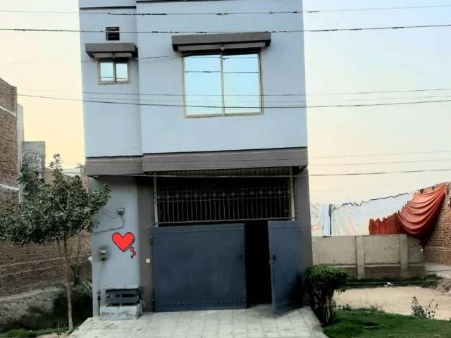 House for sale in Faisalabad, Islamabad Capital Territory