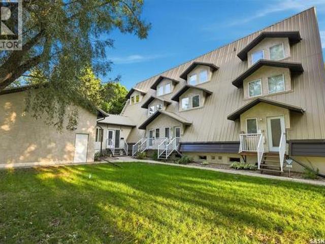 Townhouse for sale in Regina, Saskatchewan