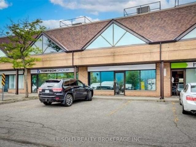 Office for rent in York, Ontario