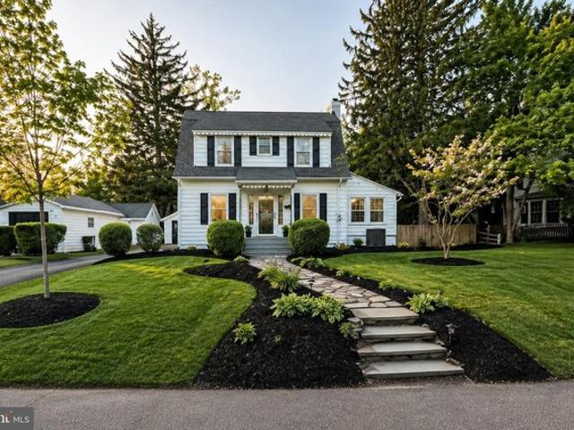 House for sale in Riverton, New Jersey