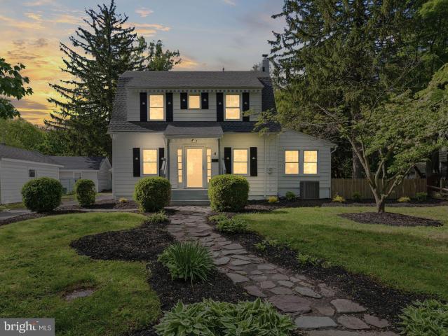 House for sale in Riverton, New Jersey