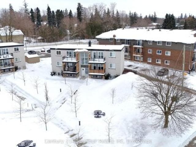 Condo for sale in Wellington, Ontario