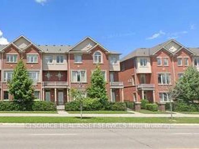Townhouse for sale in Mississauga, Ontario