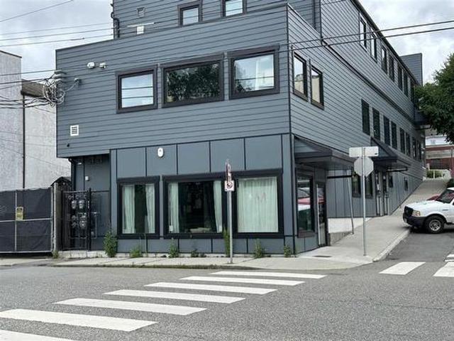 Commercial for rent in Mission, British Columbia