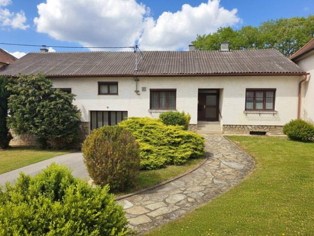 Haus kaufen in Hollabrunn, Niederösterreich