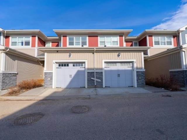 Townhouse for sale in Wedgewood, Alberta