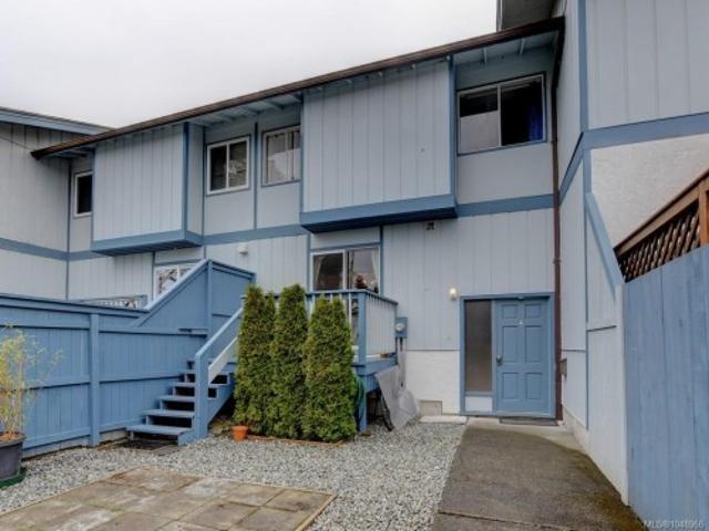 House for sale in Gordon Head, Saanich