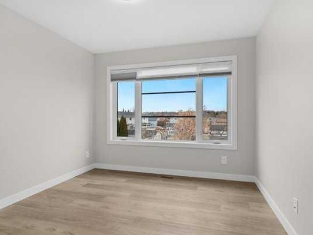 House for sale in Sylvan Lake, Alberta