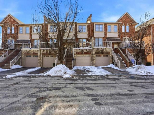 Townhouse for sale in Woburn, Ontario