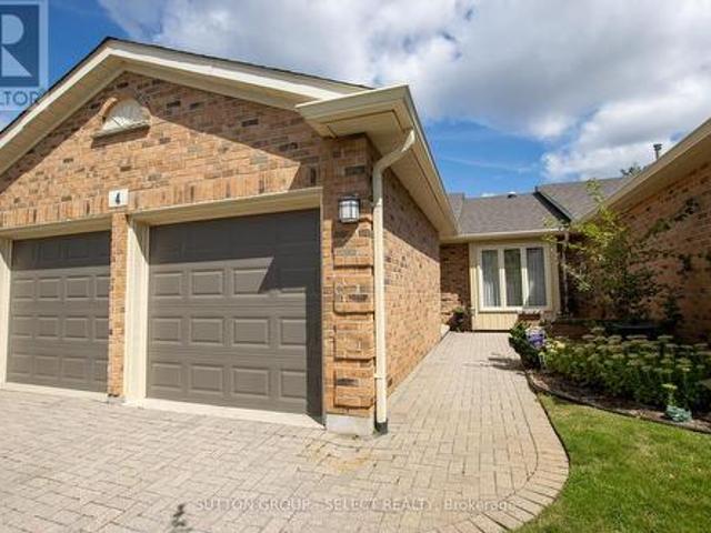 Condo for sale in Arva, Ontario