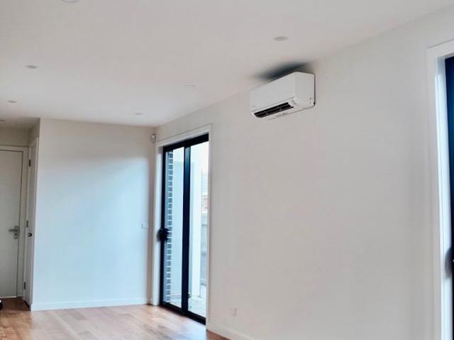 Townhouse for rent in Camerons Creek, Victoria