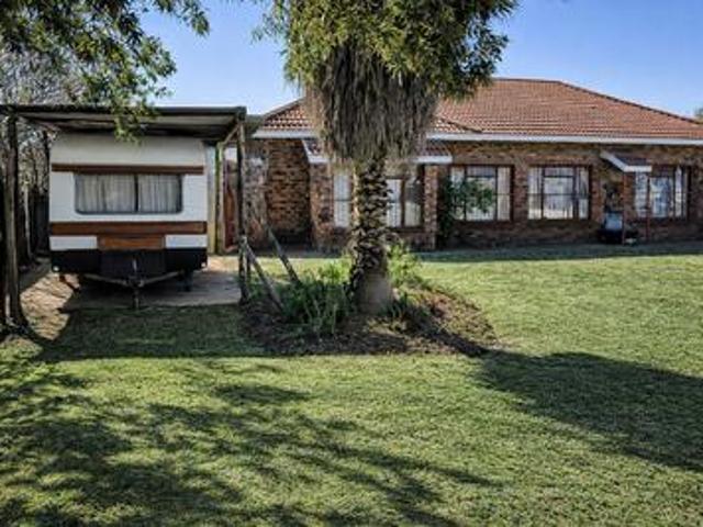 Property for sale in Waterkloof, Gauteng