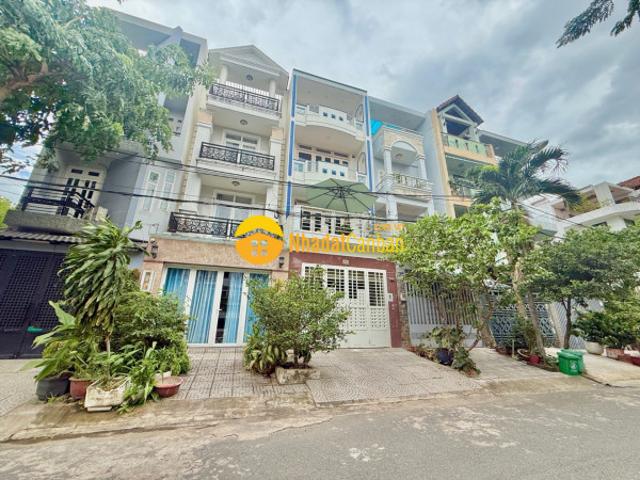 Mặt bằng bán