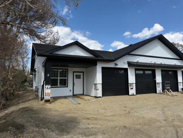 House for sale in Lacombe, Alberta
