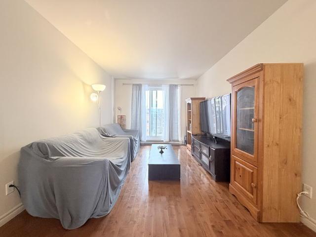 Apartment for rent in Duberger, Québec