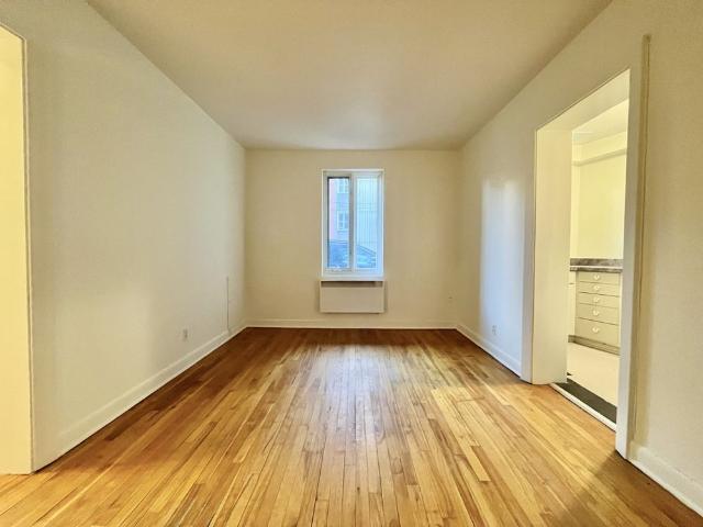 Apartment for rent in La Cité-Limoilou, Québec