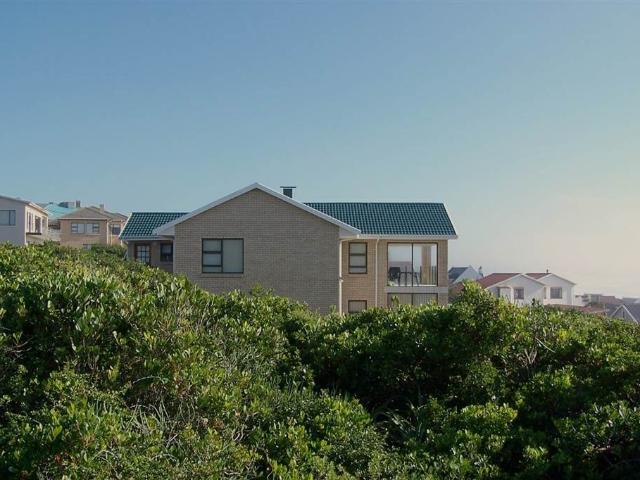 House for sale in Groot Brak Rivier, Western Cape