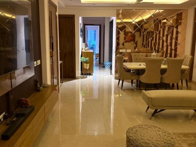 Flat for sale in South Delhi, Deri
