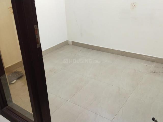 Flat for rent in South West Delhi, Deri