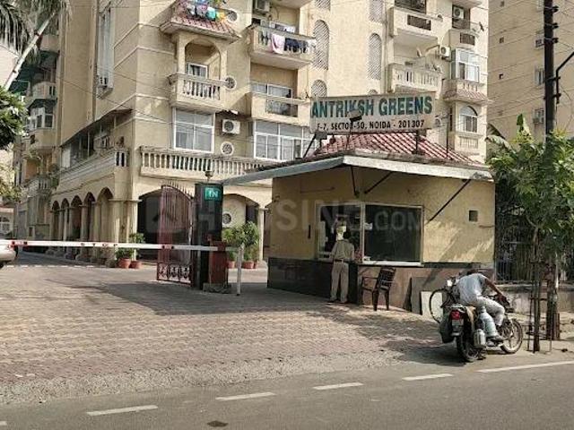Flat for sale in Sector 50, Noida