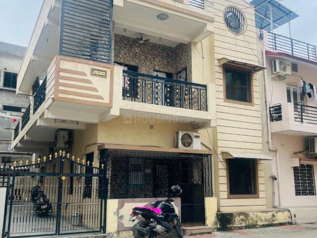 Flat for sale in Sarkhej, Gujarat
