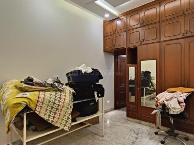 Flat for rent in South Delhi, Deri