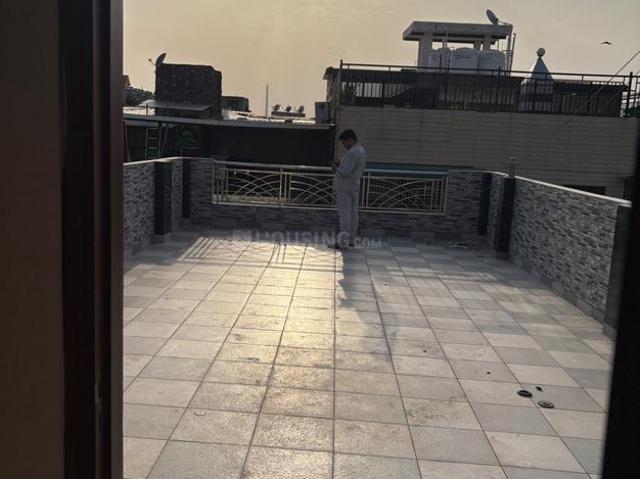 Flat for sale in East Delhi, Deri