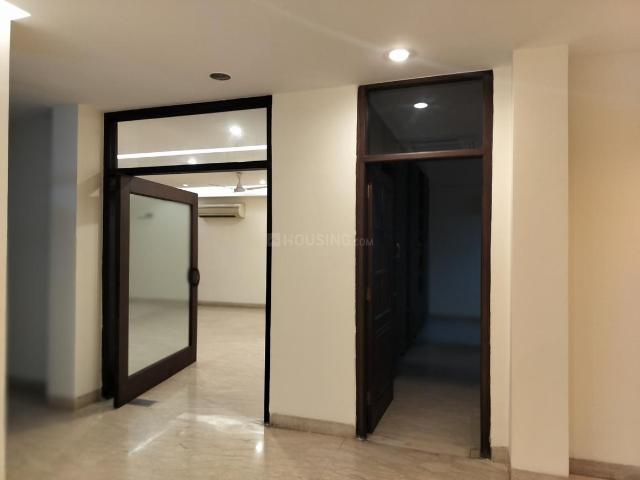 Flat for rent in South Delhi, Deri