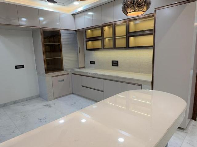 Flat for rent in Hariana