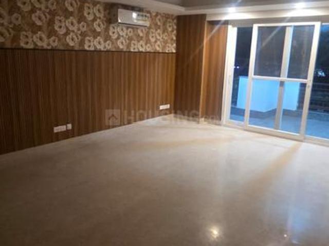 Flat for rent in Deri
