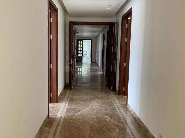 Flat for rent in Deri
