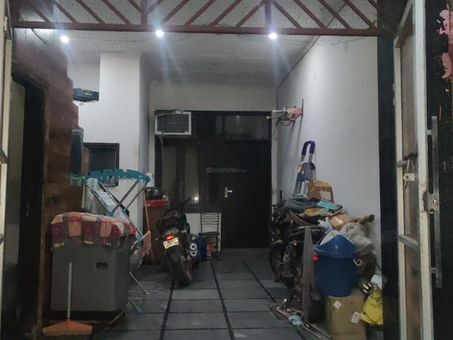 House for sale in Hariana