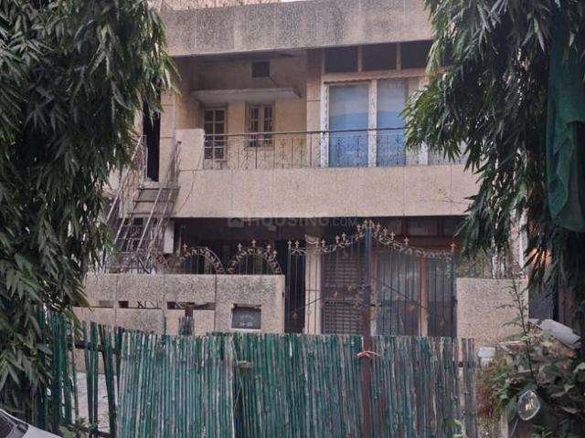 House for sale in West Delhi, Deri