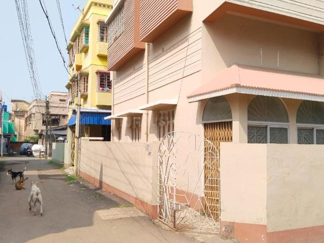 House for sale in Calcutta, West Bengal