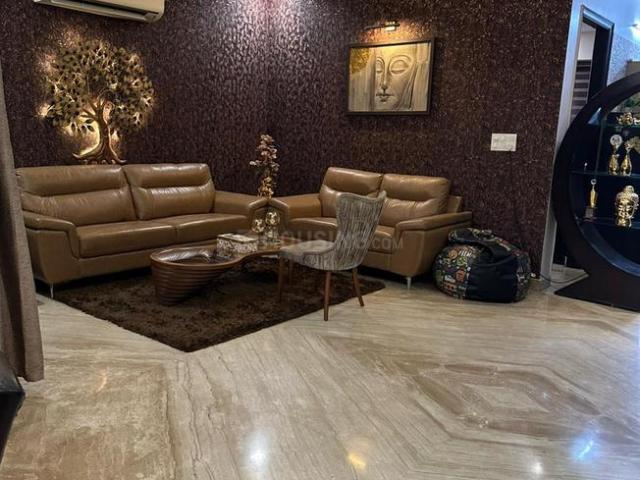 House for sale in Hariana