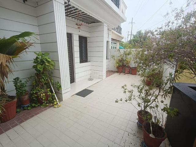 House for sale in Tilakwada, Gujarat